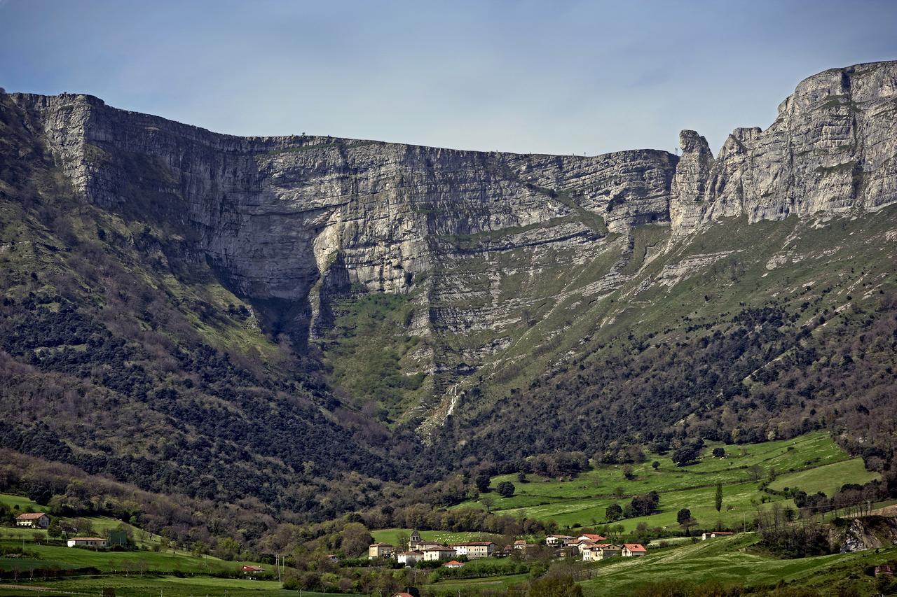 Ciudad De Orduna Bagian luar foto
